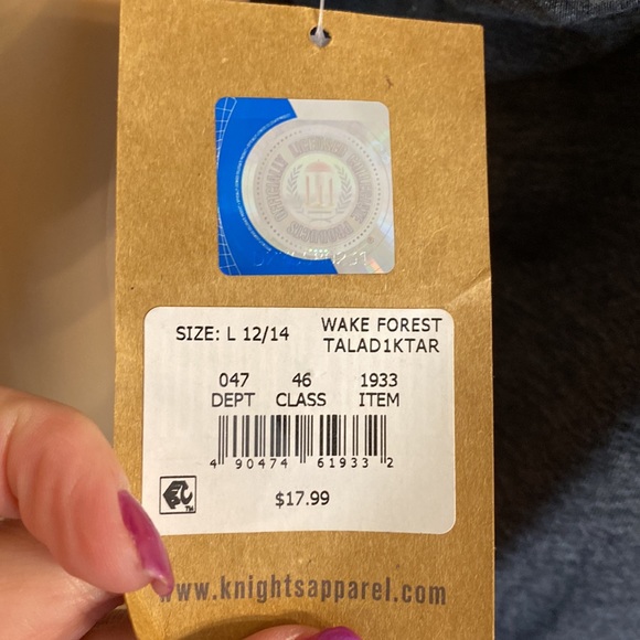 Wake Forest University gray hi-lo tank (Officail licensed Collegiate Product) - Picture 5 of 11